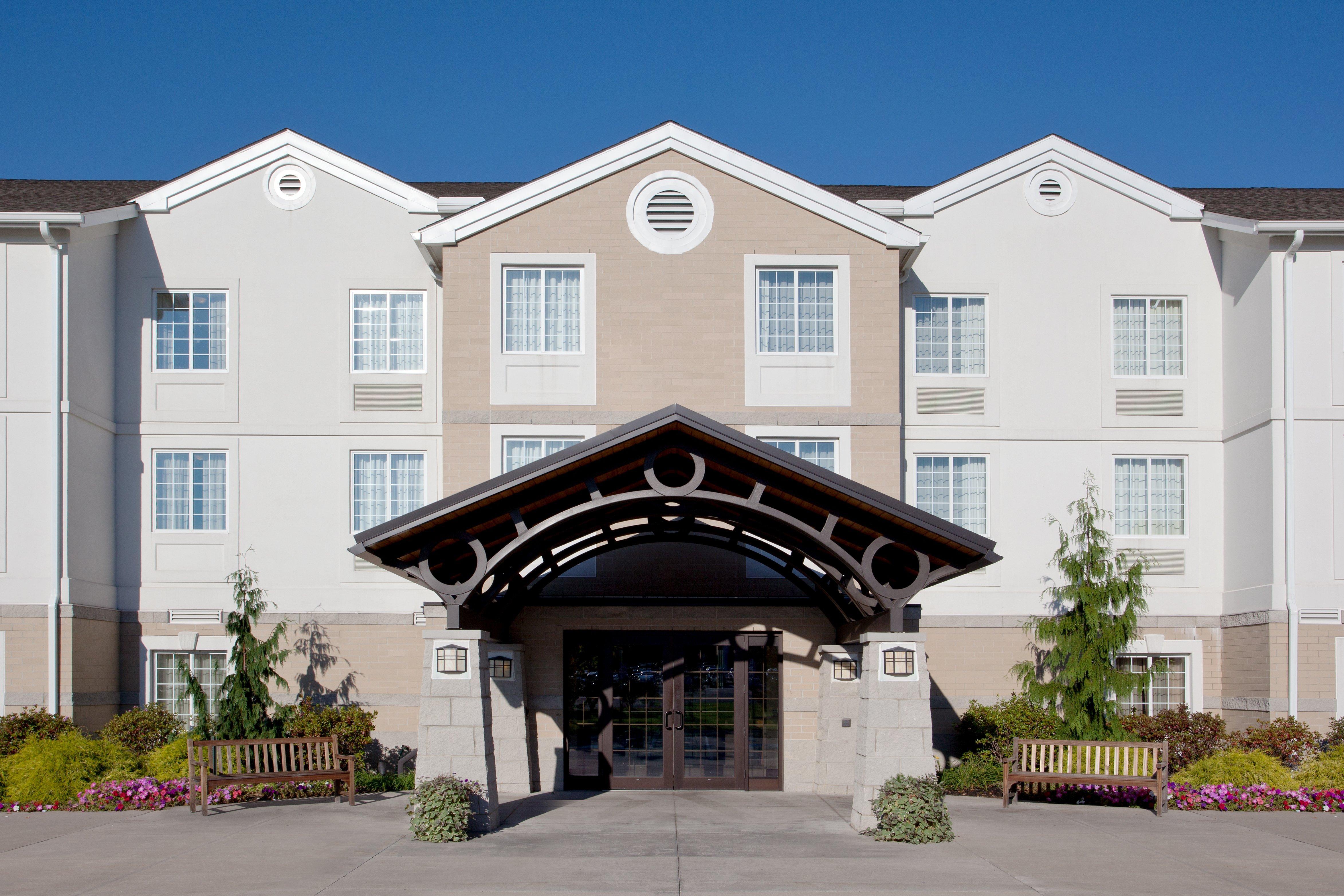 Staybridge Suites Cleveland Mayfield Heights Beachwood By Ihg Exterior foto