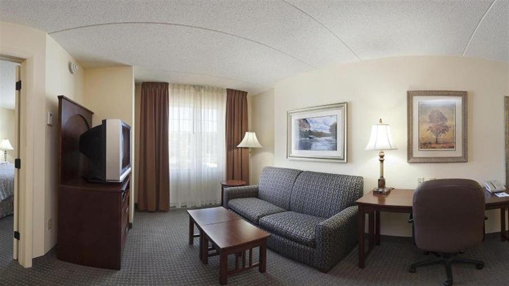 Staybridge Suites Cleveland Mayfield Heights Beachwood By Ihg Exterior foto