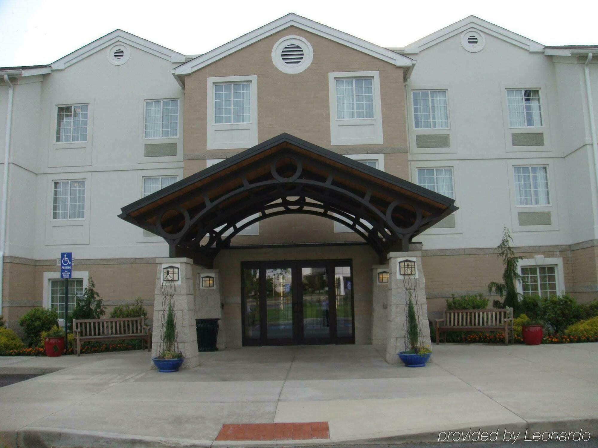 Staybridge Suites Cleveland Mayfield Heights Beachwood By Ihg Exterior foto